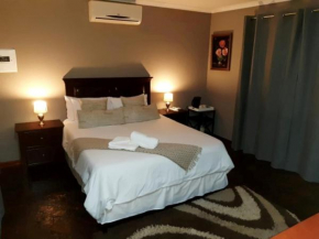 Tapologo Lodge
